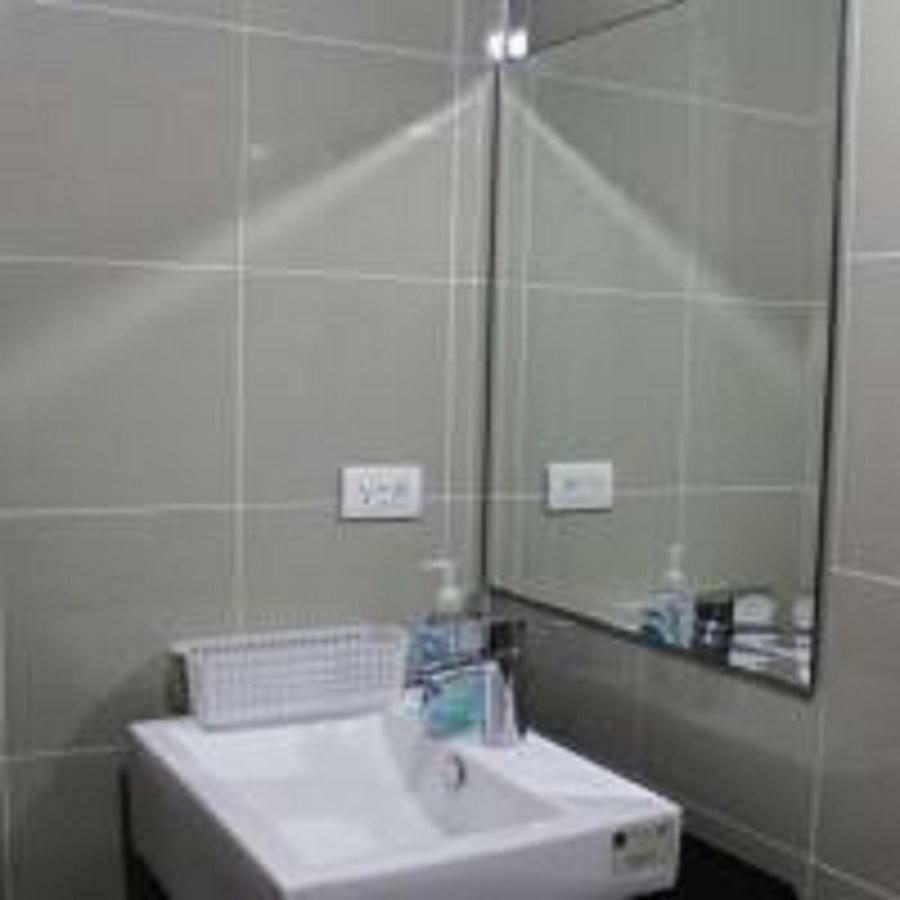 Cubao Manhattanheights Unit 11A Tower B, 2Br Manila Exterior foto