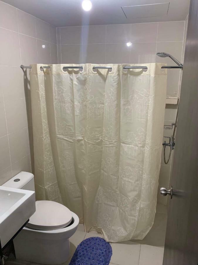 Cubao Manhattanheights Unit 11A Tower B, 2Br Manila Exterior foto